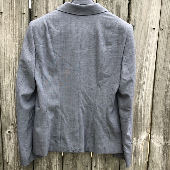 Brooks Brothers - Picture 7 of 16